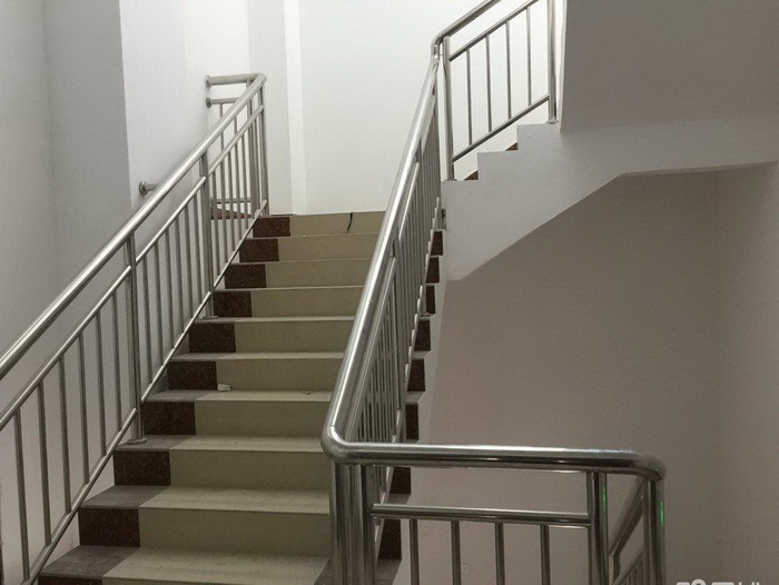 廣東護欄,東莞護欄,圍墻護欄,陽臺護欄,安全防護欄